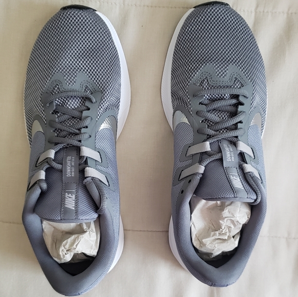 women's nike downshifter 9 wide